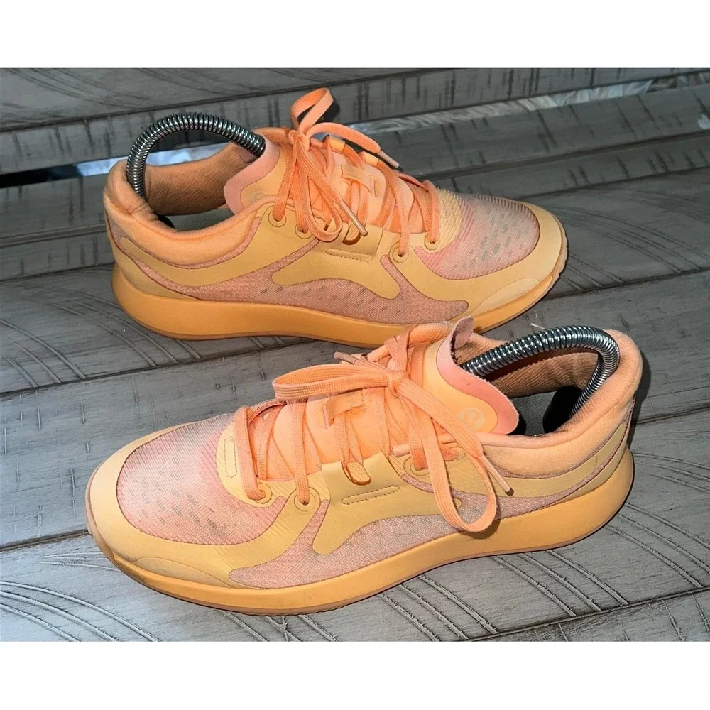 Lululemon Shoes Women's Size 7.5 Orange Strongfeel Train Running LW9EMKS